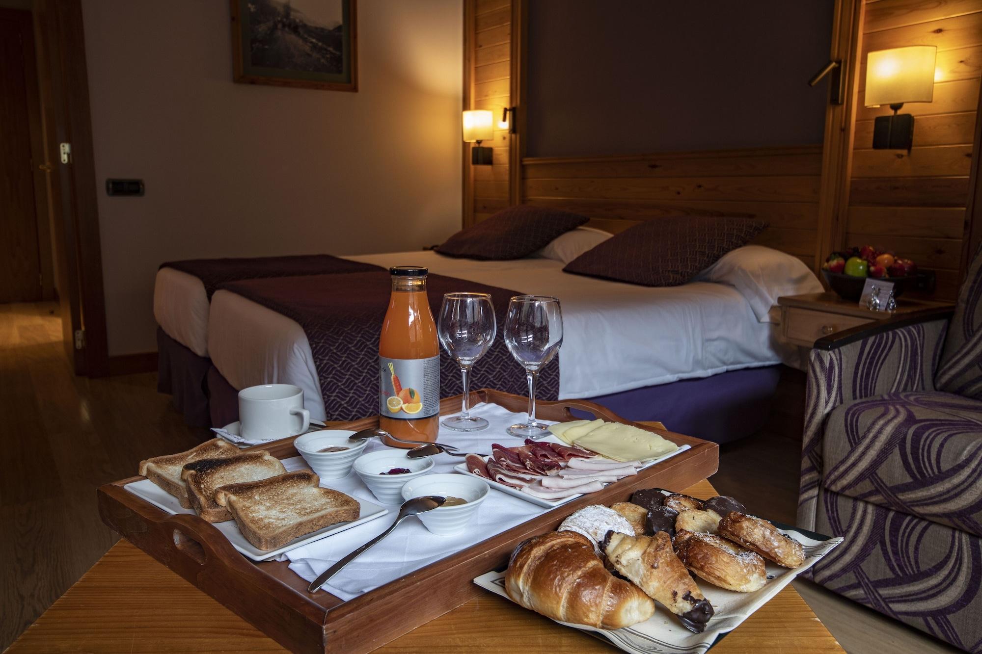Hotel Nordic El Tarter Bagian luar foto