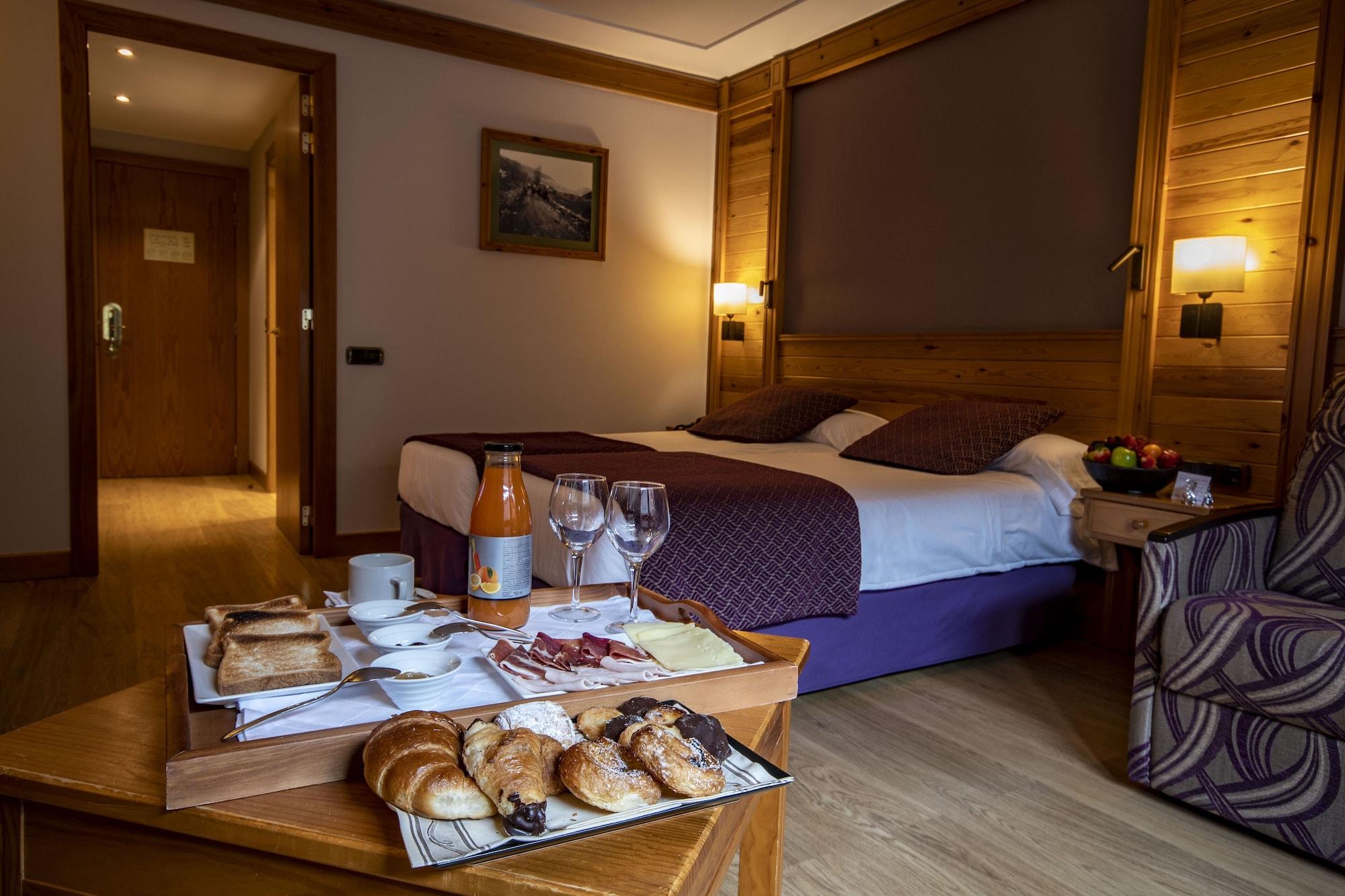 Hotel Nordic El Tarter Bagian luar foto