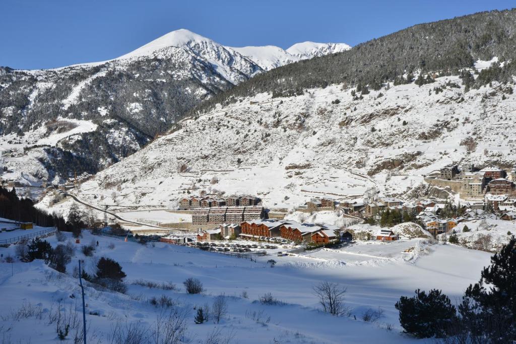 Hotel Nordic El Tarter Bagian luar foto